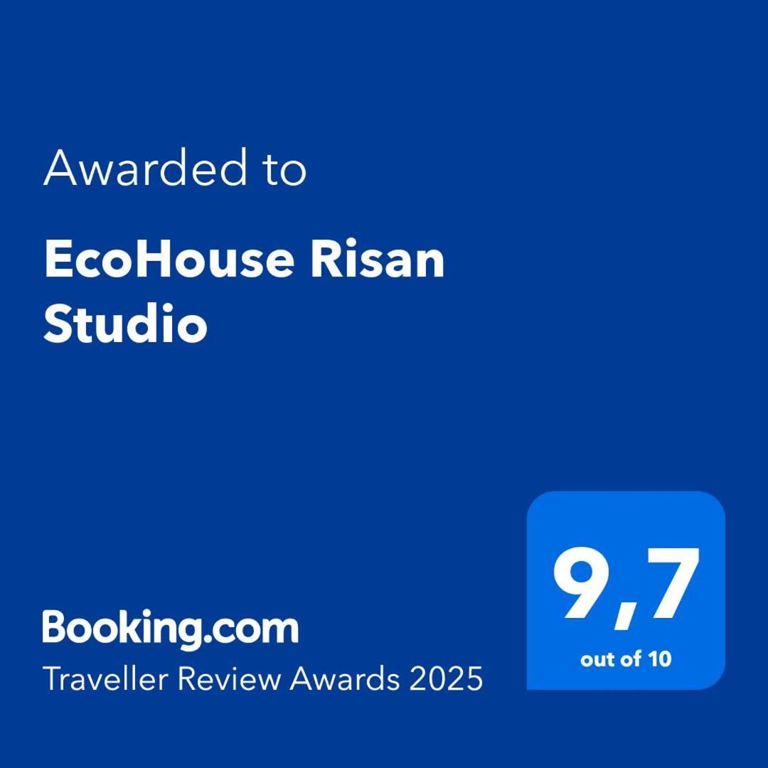 Ecohouse Risan Studio מראה חיצוני תמונה